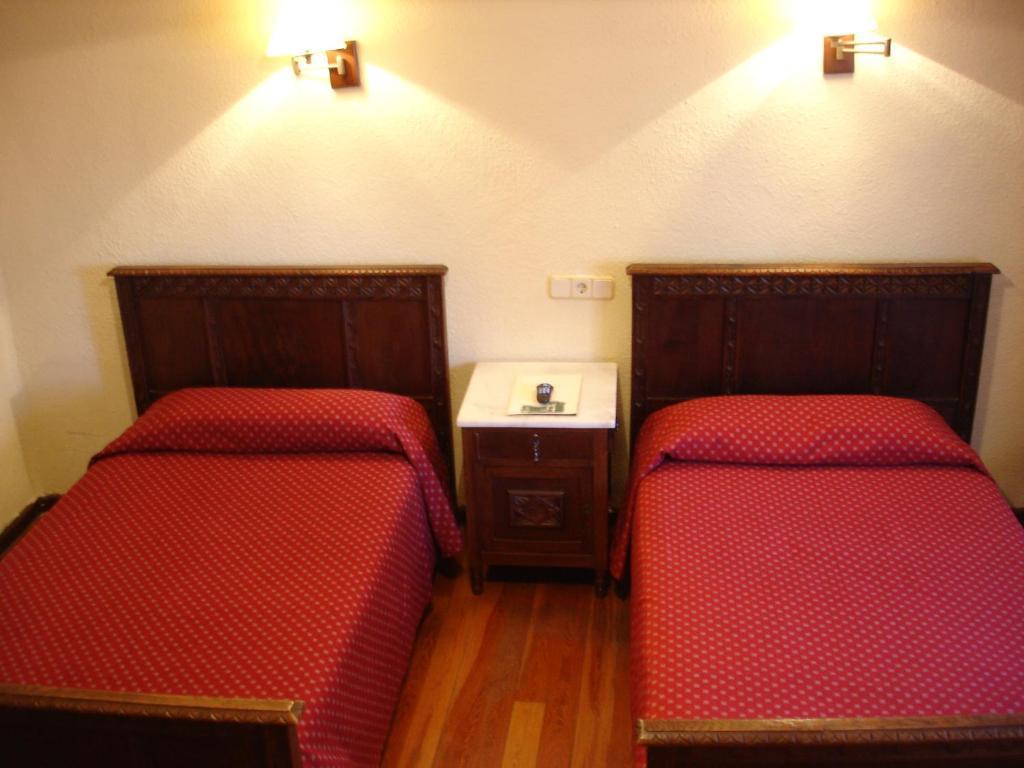 Hostal Ayestaran II Lekunberri Zimmer foto